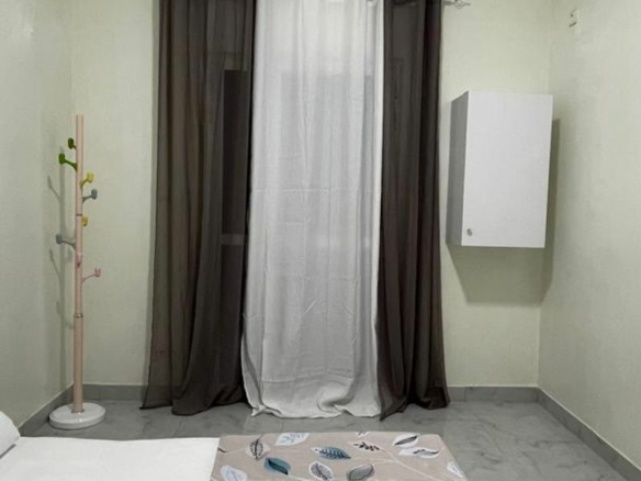 Appartement meublé à Grand Yoff – 17 000 FCFA par jour