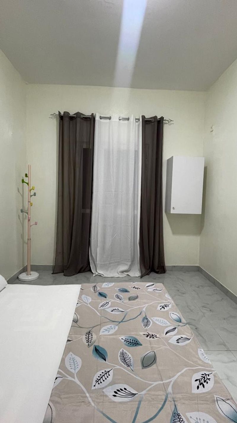 Appartement meublé à Grand Yoff – 17 000 FCFA par jour